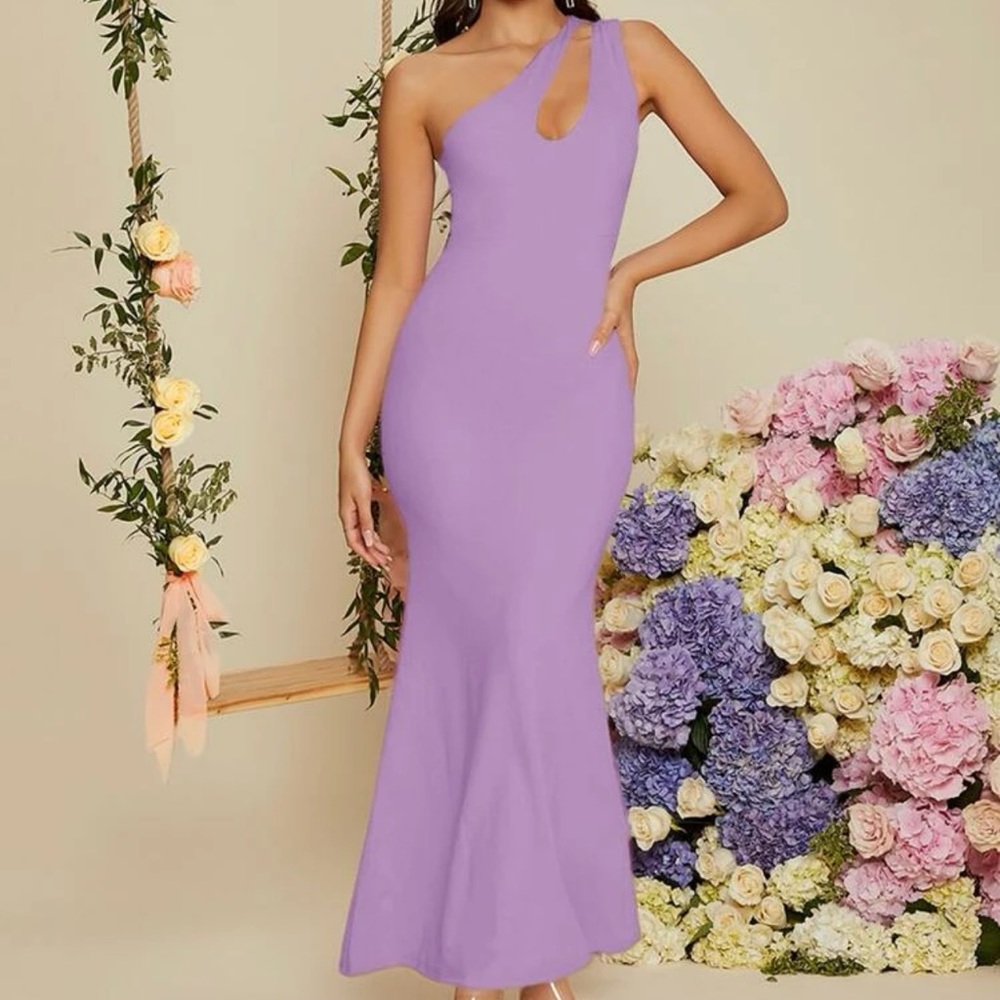 One shoulder mermaid dress